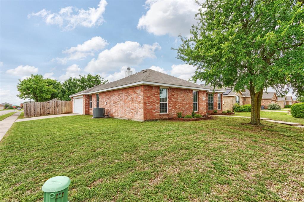 301 Meadow View Lane