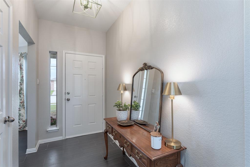 301 Meadow View Lane
