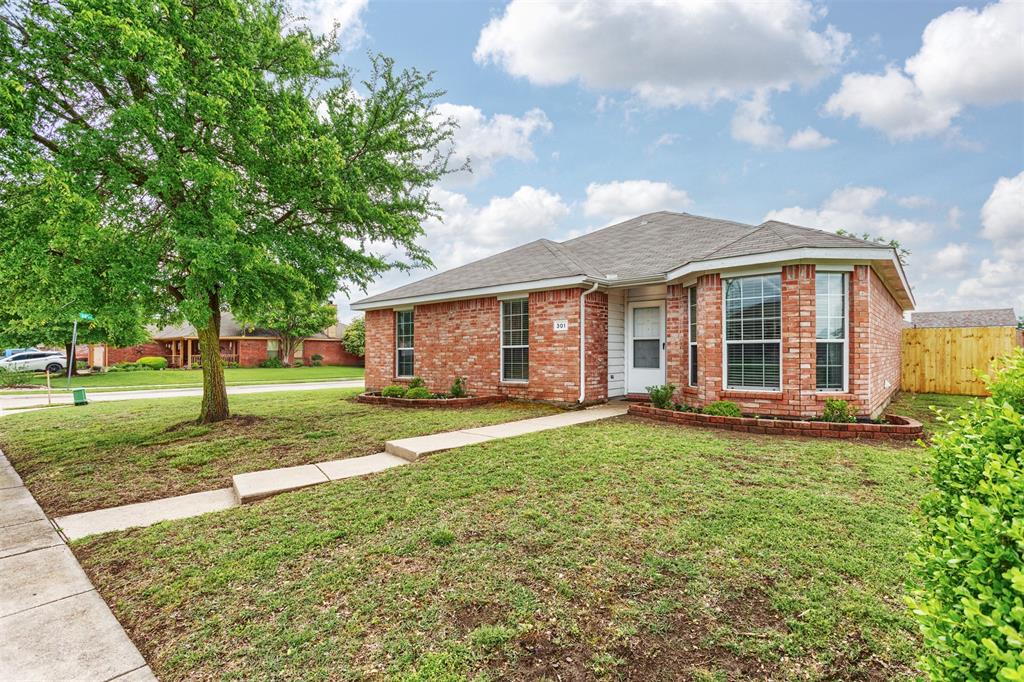 301 Meadow View Lane
