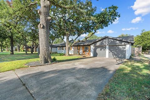 2317 Shady Grove Drive Bedford TX 76021