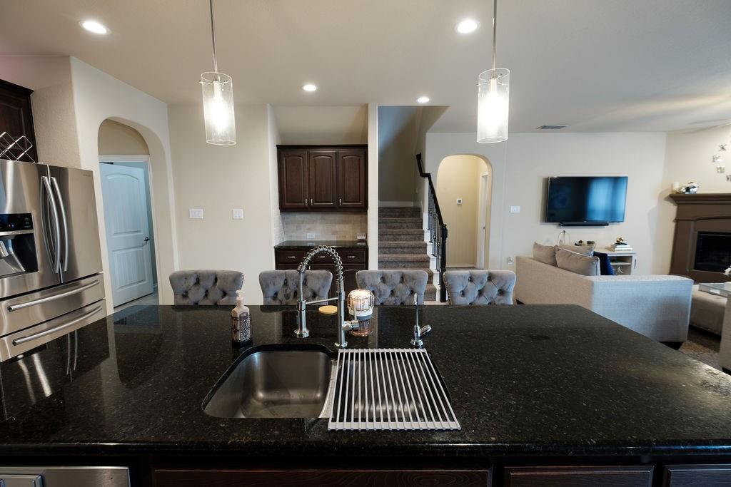 11324 Gold Canyon Drive