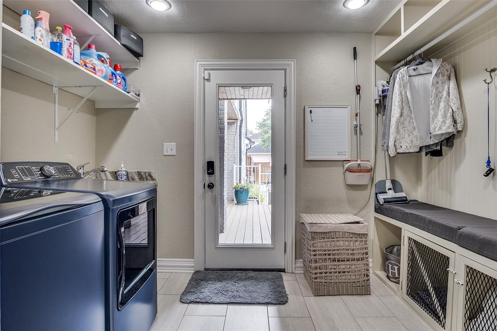 Woodlake Add - Residential