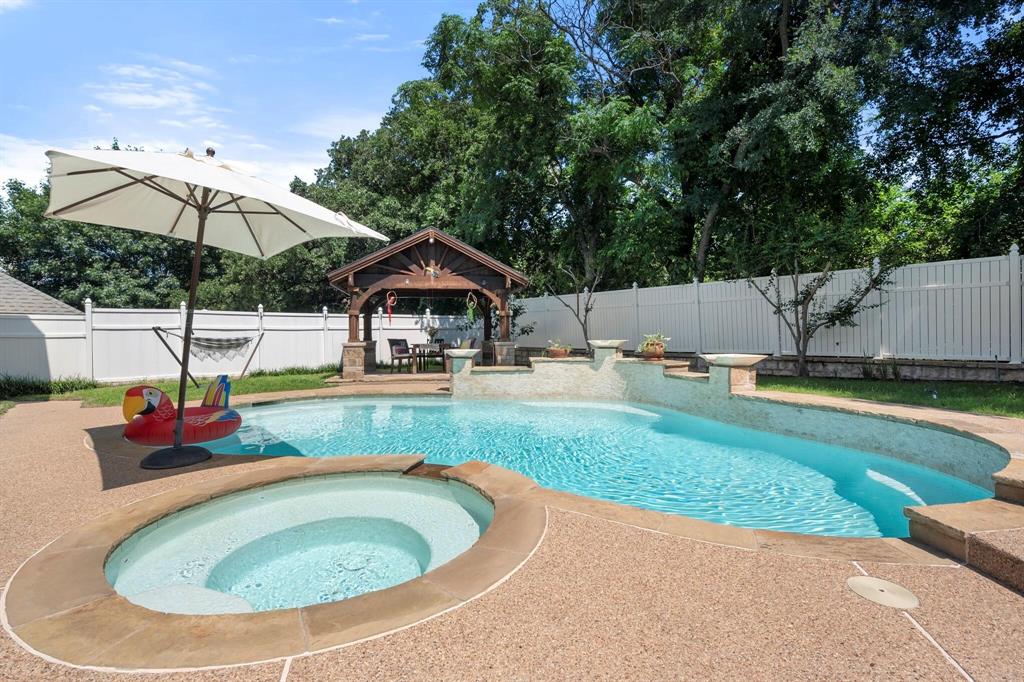 1923 Parktree Drive