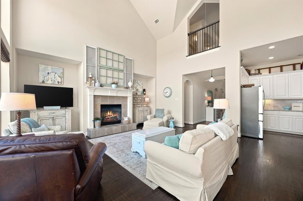 2908 Mountain Creek Drive