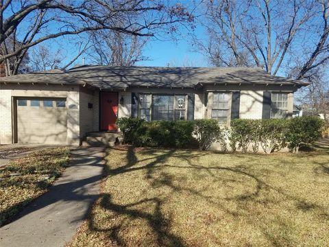 3733 Manana Drive Dallas TX 75220