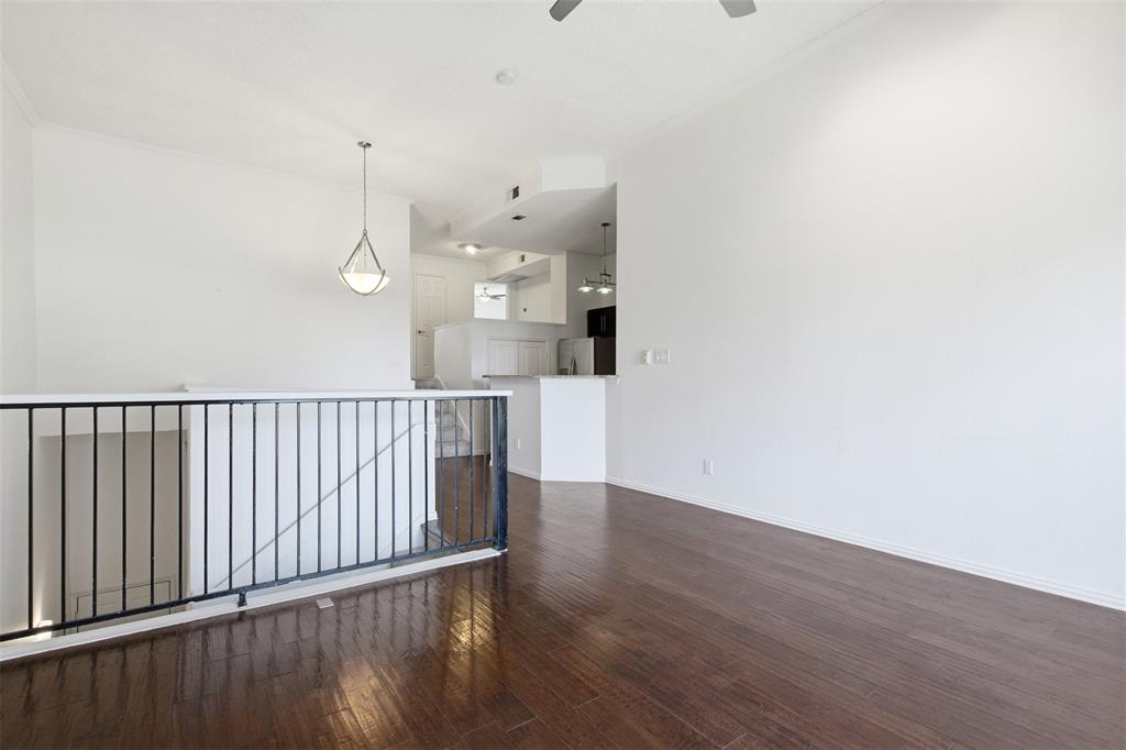 2201 Wolf Street 5206