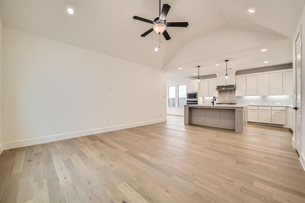 Ventana - Residential