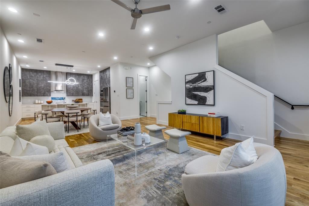 4109 N Reserve Lane