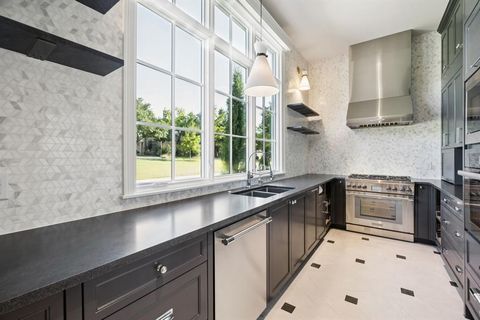 Tiny photo for 1847 Broken Bend Drive, Westlake, TX 76262 (MLS # 21079219)