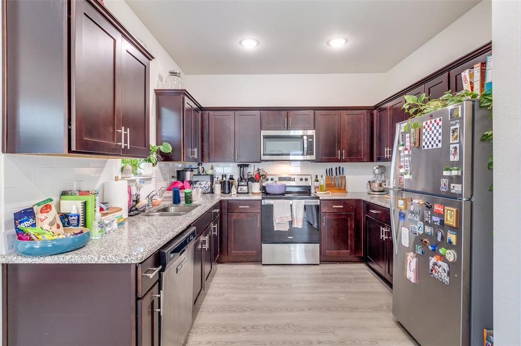 Chariot Village - Residential