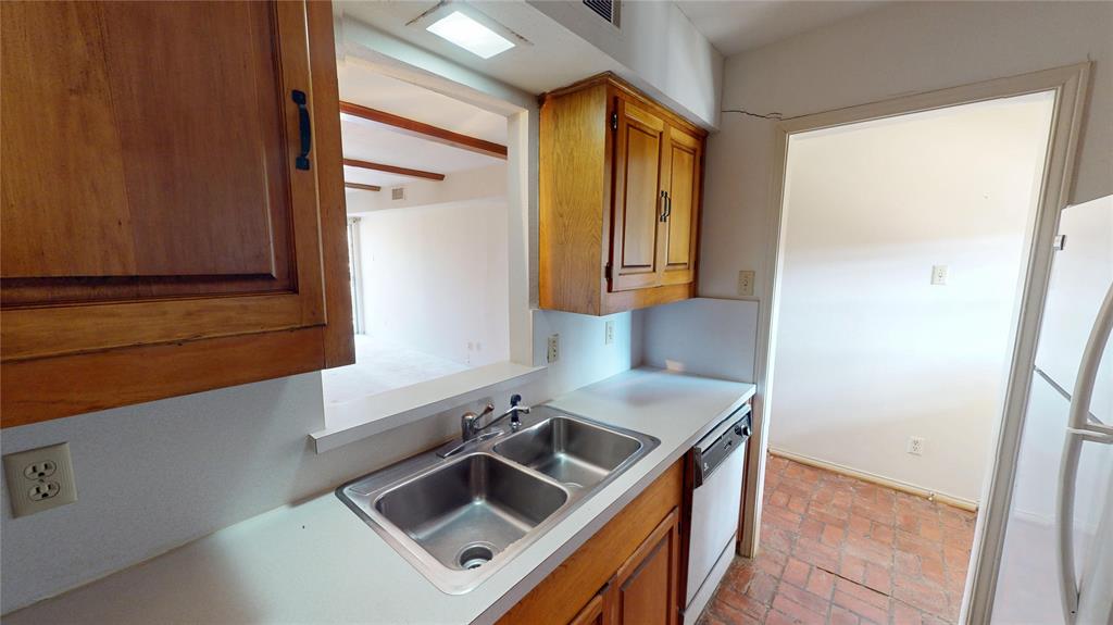 Shadow Lake Condo Ph 01 & 02 - Residential