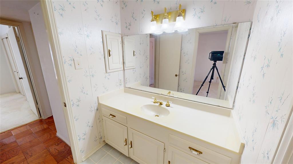 Shadow Lake Condo Ph 01 & 02 - Residential