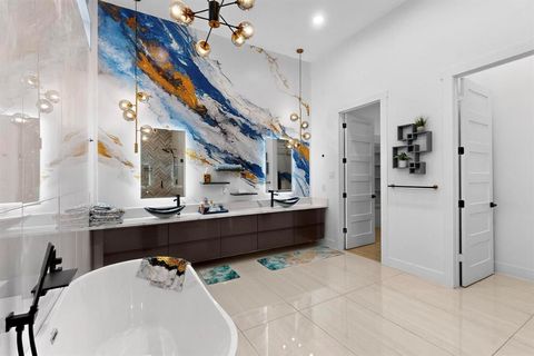 Tiny photo for 3946 N Cresthaven Road, Dallas, TX 75209 (MLS # 21112664)