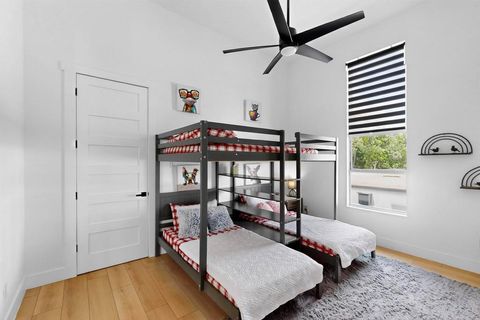 Tiny photo for 3946 N Cresthaven Road, Dallas, TX 75209 (MLS # 21112664)