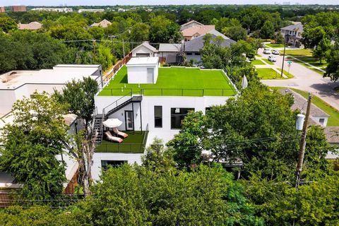 Tiny photo for 3946 N Cresthaven Road, Dallas, TX 75209 (MLS # 21112664)