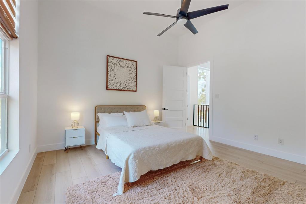 Randalls Plainview - Residential Lease