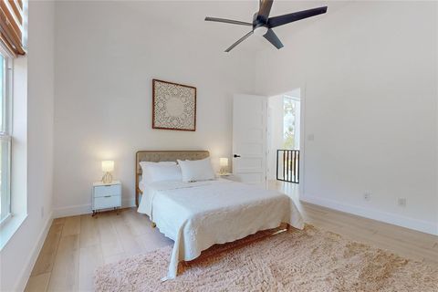 Tiny photo for 3946 N Cresthaven Road, Dallas, TX 75209 (MLS # 21112664)