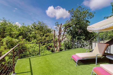 Tiny photo for 3946 N Cresthaven Road, Dallas, TX 75209 (MLS # 21112664)