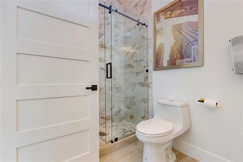 Tiny photo for 3946 N Cresthaven Road, Dallas, TX 75209 (MLS # 21112664)