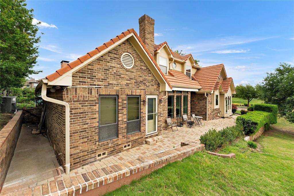 2929 Waterford Drive