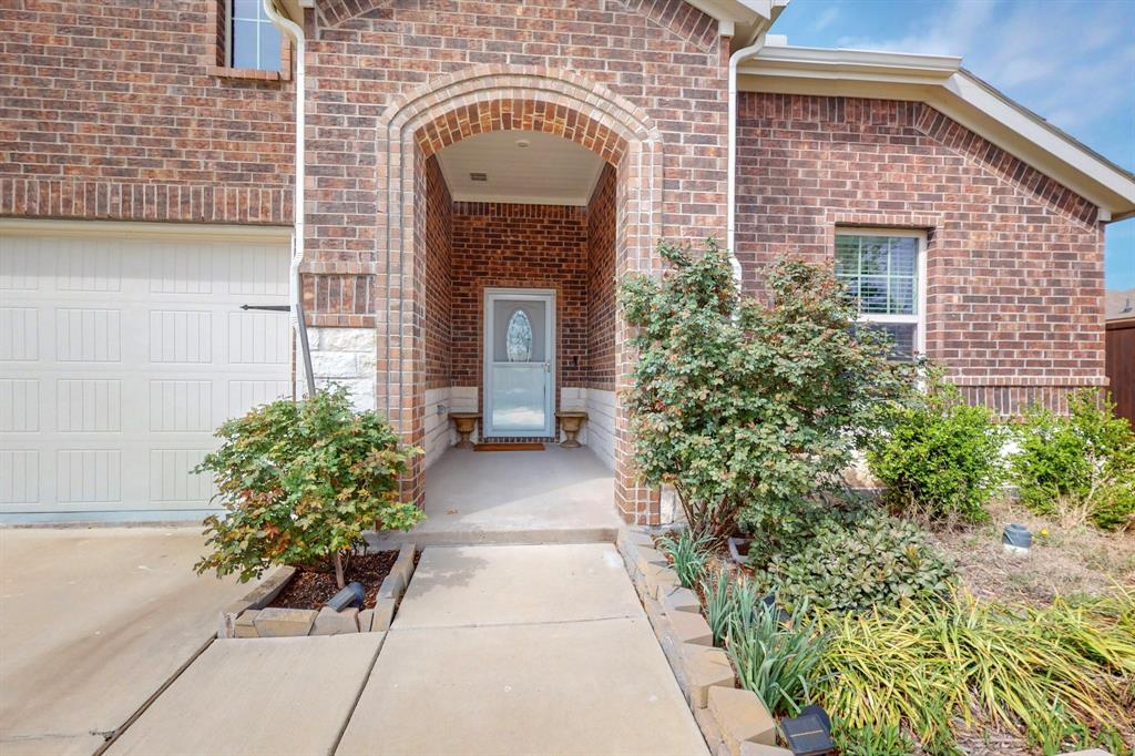 2626 Azaleas Run Drive