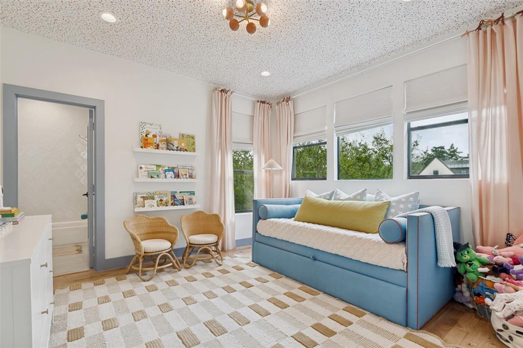 Lakeshore Hills Rev - Residential