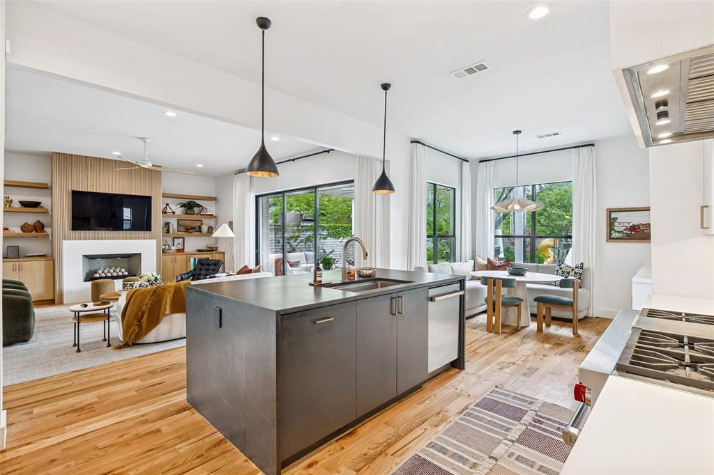 Lakeshore Hills Rev - Residential