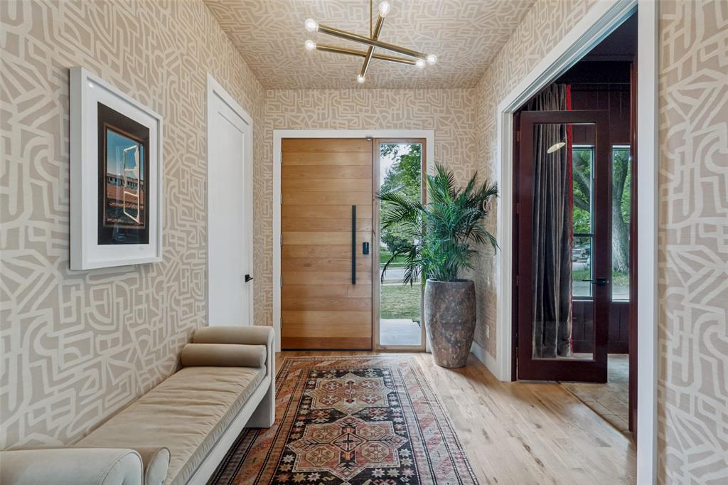 7149 Pasadena Avenue