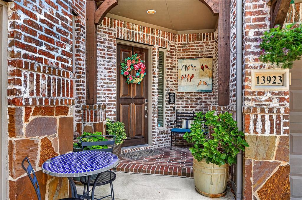 13923 Alden Lane
