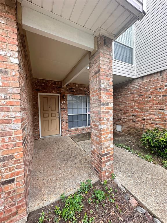 Richland Park Apt-Westchase Condo - Residential