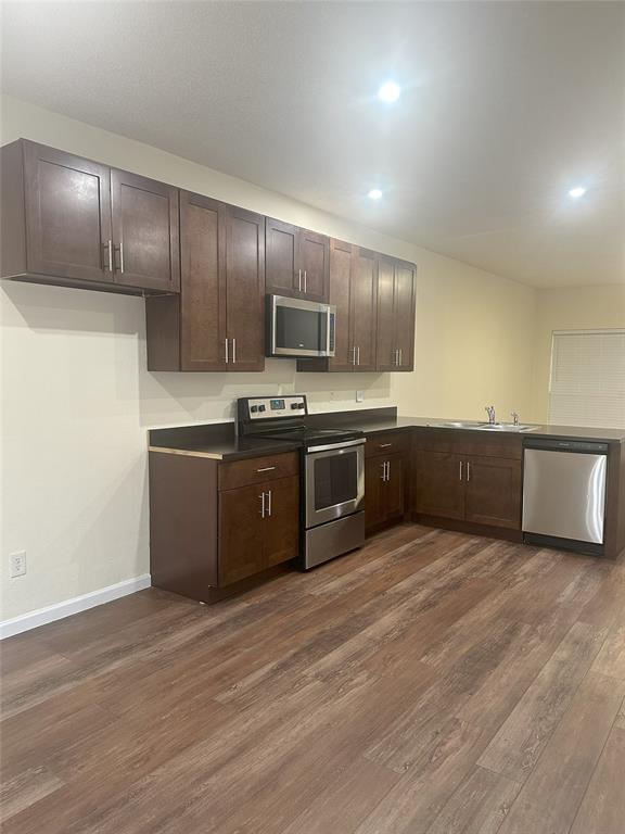 Richland Park Apt-Westchase Condo - Residential