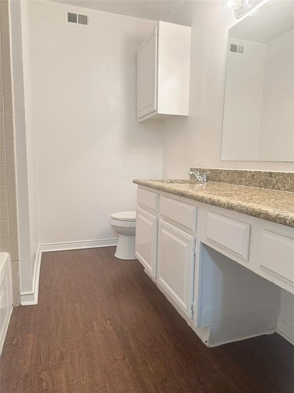 Richland Park Apt-Westchase Condo - Residential