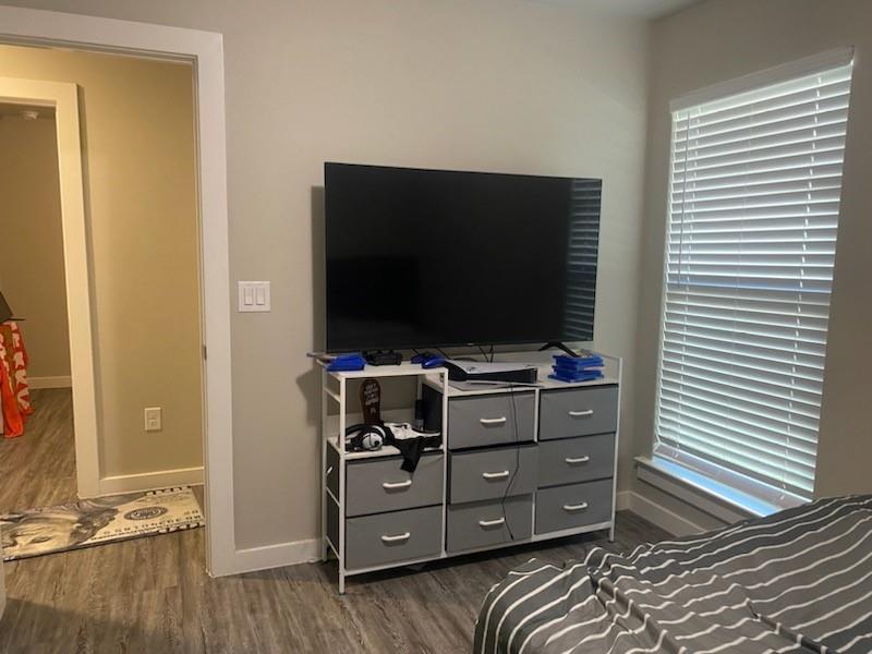 UPLAND CROSSING - Residential