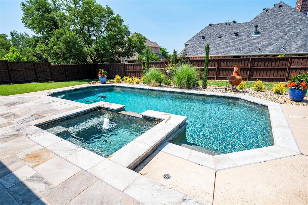 McKinney, Texas 75072, United States, 4 Bedrooms Bedrooms, ,4 BathroomsBathrooms,Residential,Pending,46087