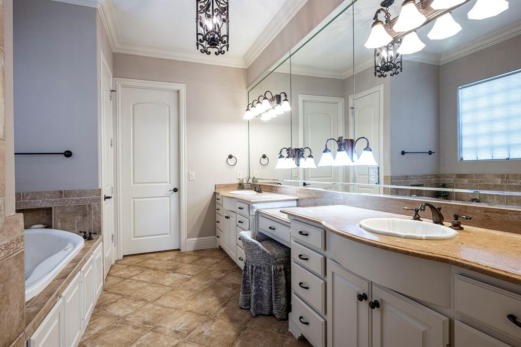 McKinney, Texas 75072, United States, 4 Bedrooms Bedrooms, ,4 BathroomsBathrooms,Residential,Pending,46087