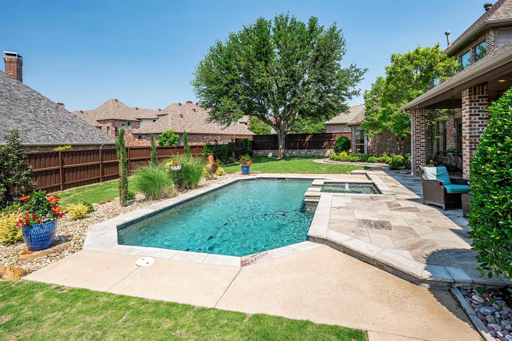 McKinney, Texas 75072, United States, 4 Bedrooms Bedrooms, ,4 BathroomsBathrooms,Residential,Pending,46087