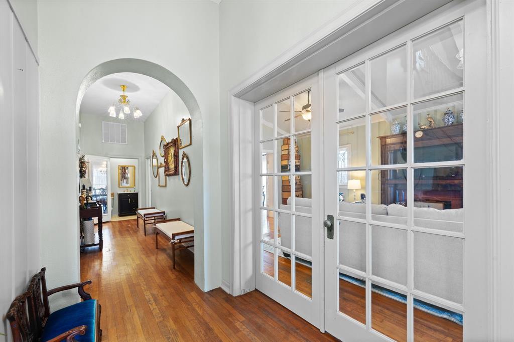 Original Cleburn - Residential