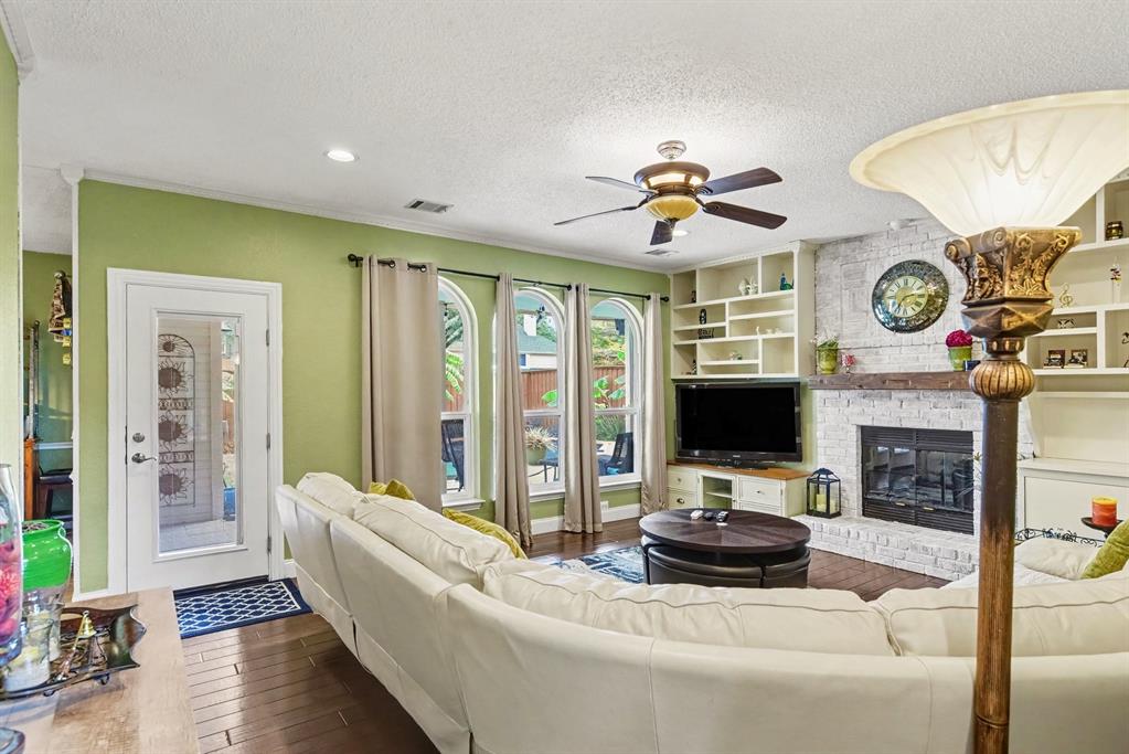 1713 Endicott Drive