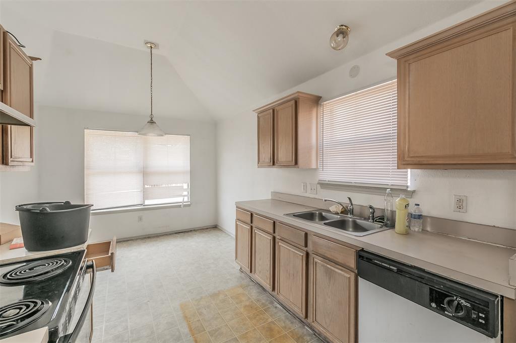 1414 Aviary Drive