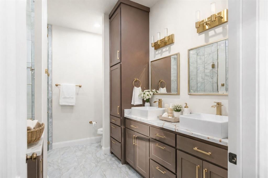 Alameda Heights - Residential