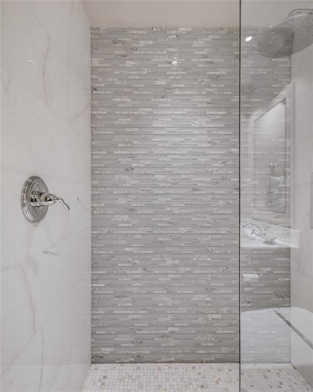 Mansion Residence - Residential