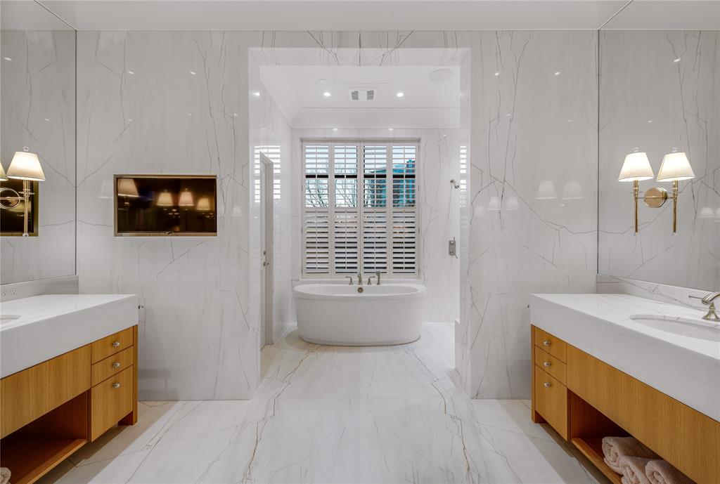 Mansion Residence - Residential