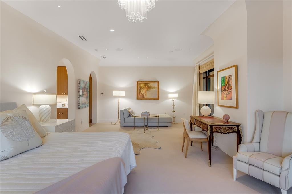 Mansion Residence - Residential