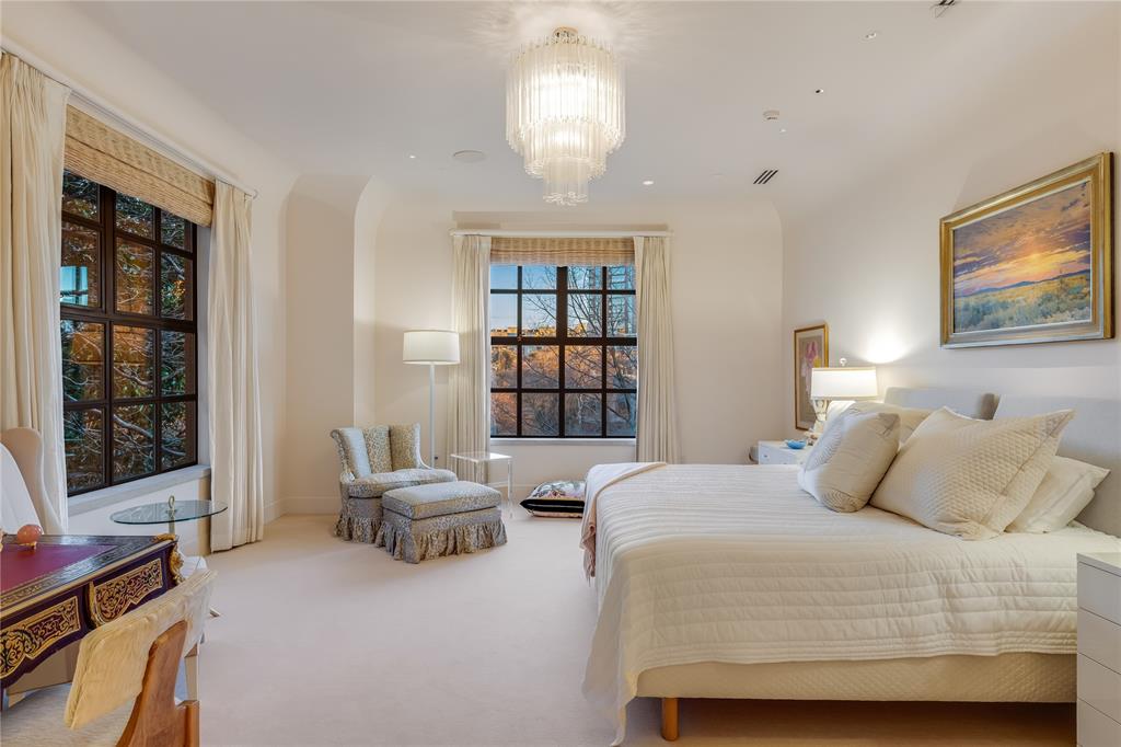 Mansion Residence - Residential