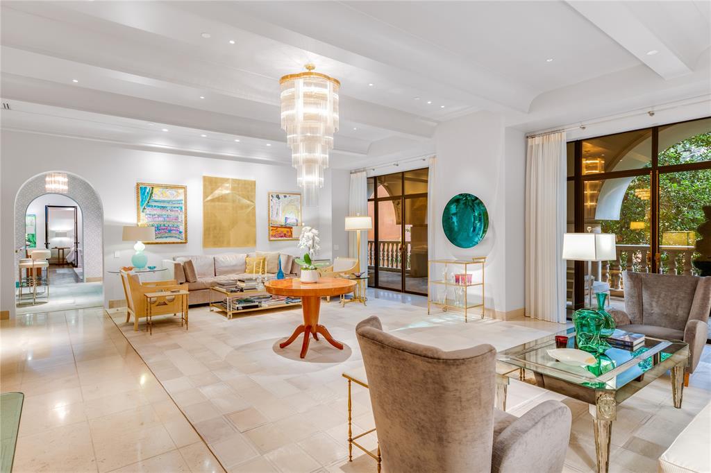 Mansion Residence - Residential