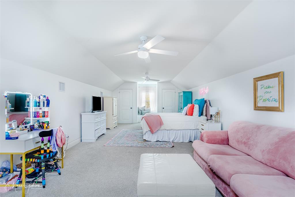 Benton, Louisiana 71006, United States, 4 Bedrooms Bedrooms, ,3 BathroomsBathrooms,Residential,Contingent,114871