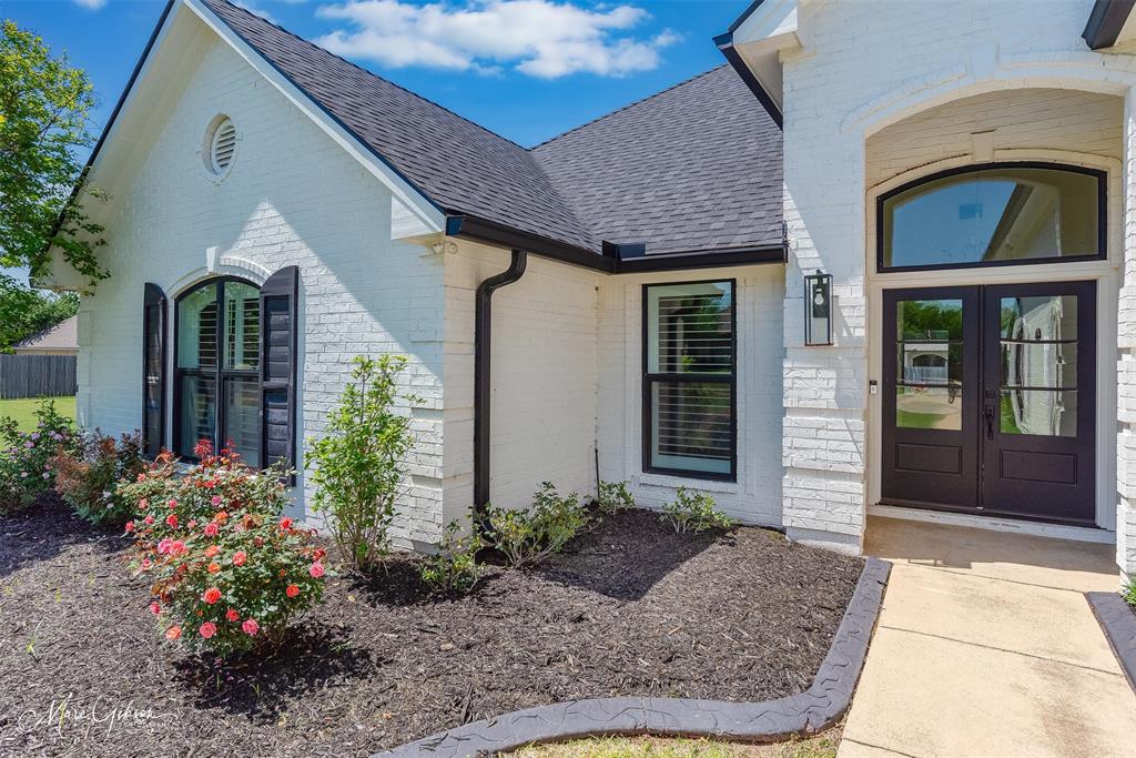 Benton, Louisiana 71006, United States, 4 Bedrooms Bedrooms, ,3 BathroomsBathrooms,Residential,Contingent,114871