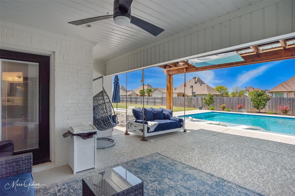 Benton, Louisiana 71006, United States, 4 Bedrooms Bedrooms, ,3 BathroomsBathrooms,Residential,Contingent,114871