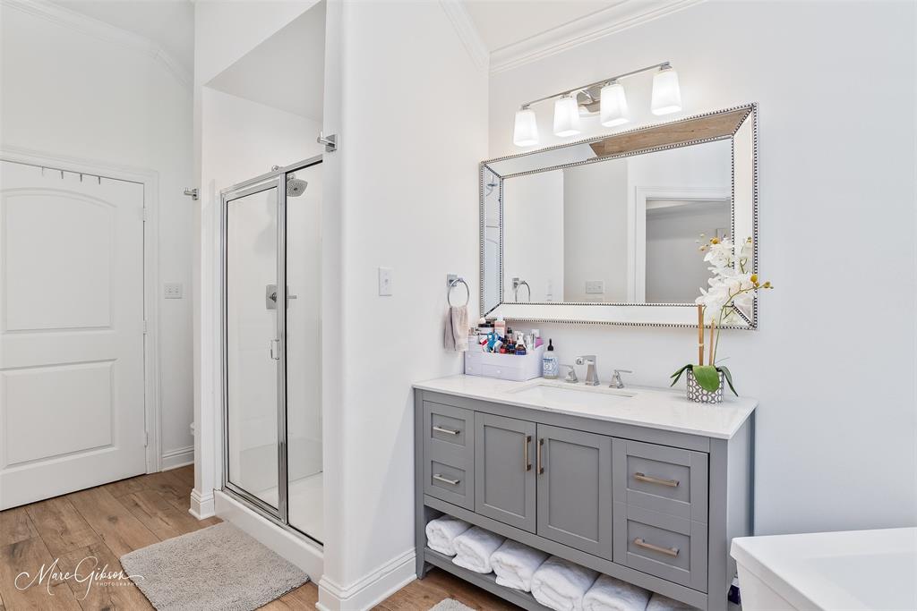 Benton, Louisiana 71006, United States, 4 Bedrooms Bedrooms, ,3 BathroomsBathrooms,Residential,Contingent,114871