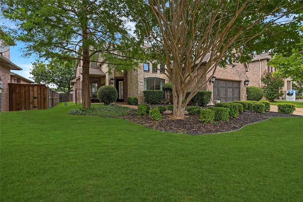 4504 Oxbow Drive